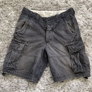 Abercrombie & Fitch Blue Cargo Shorts - Size 32